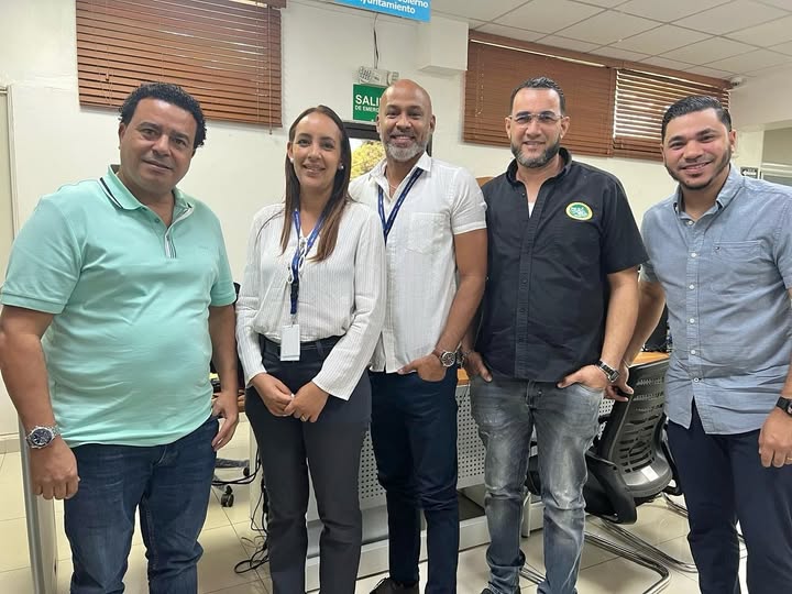 Gestiones Avanzan para la Instalación de Luminarias en el Distrito de Canca la Piedra