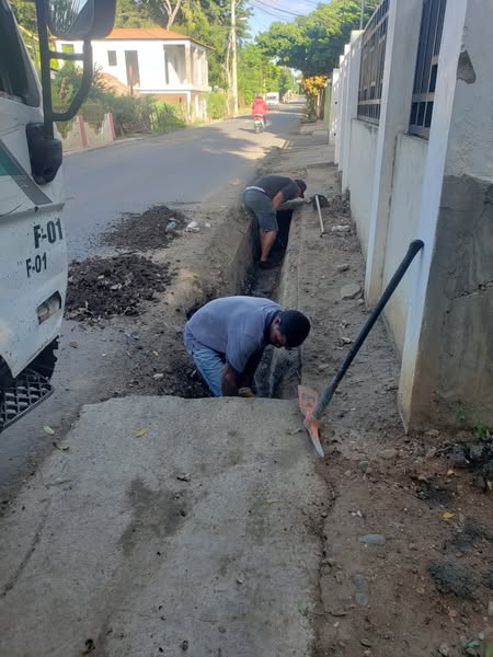 Jornada de Limpieza y Desmalezamiento en Nigua y Zonas Aledañas